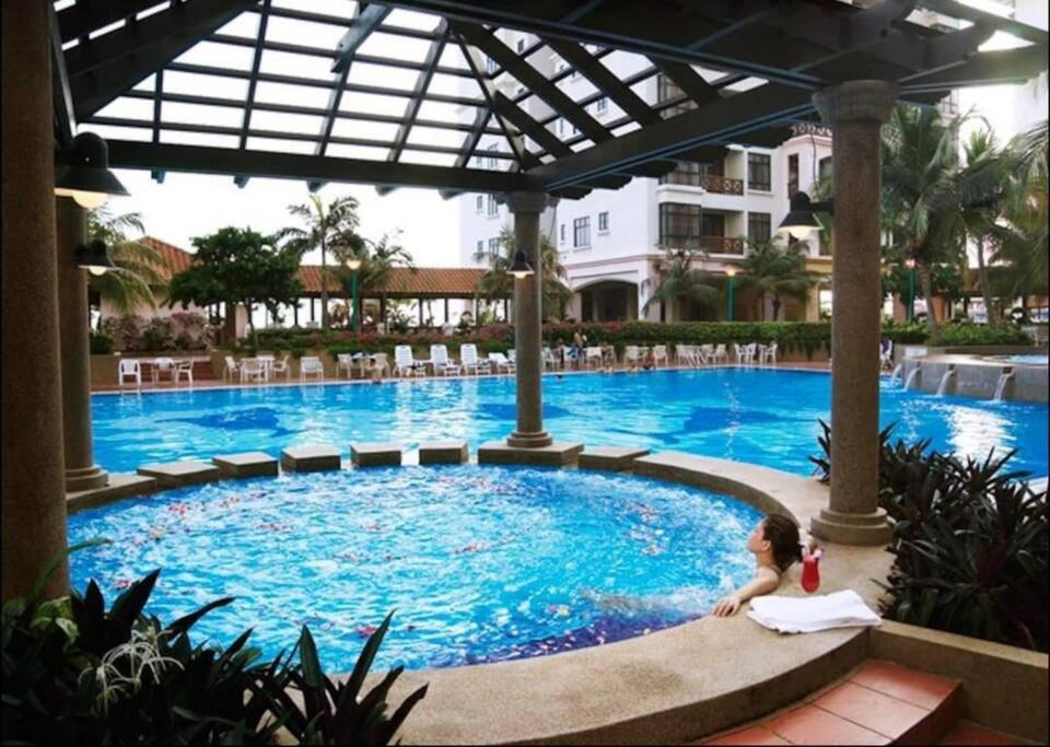 Instay Costa Mahkota With Seaview Malacca Eksteriør bilde